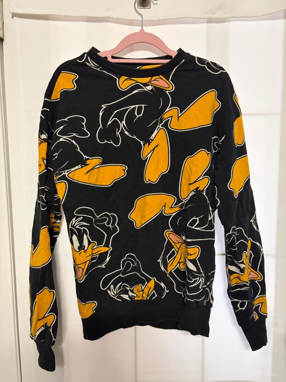 Unisex Black & Yellow Cartoon-Print Crewneck Sweater Ptp 20”